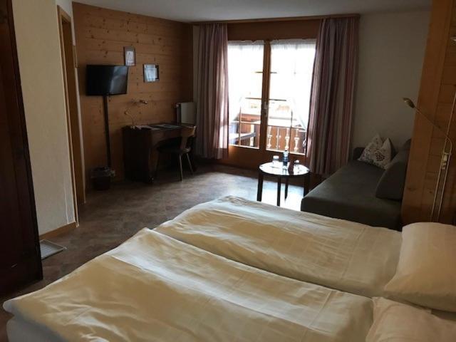 Budget Double or Twin Room Lake View
