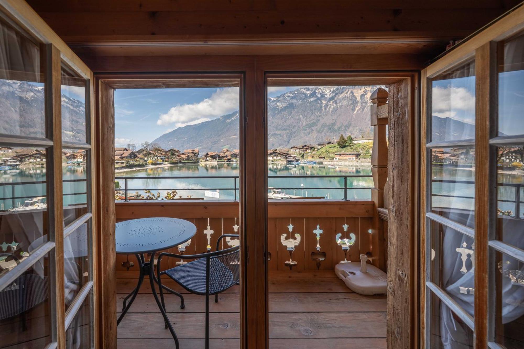 Deluxe Double Room Lake View